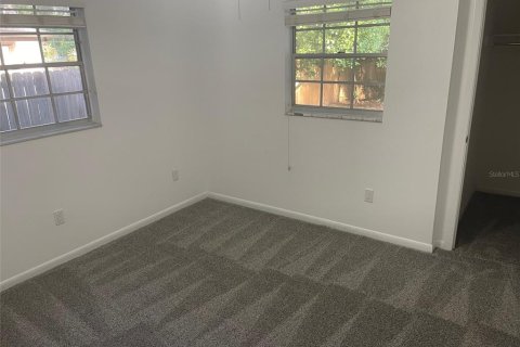 House in Gainesville, Florida 3 bedrooms, 155.52 sq.m. № 1829856 - photo 18