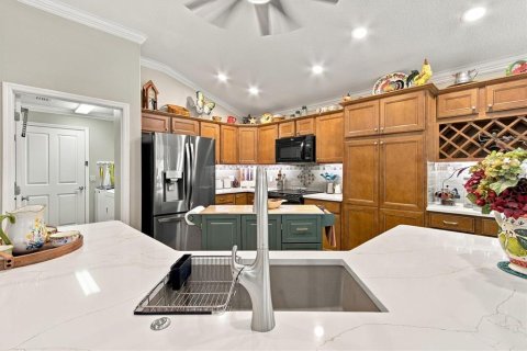 Casa en venta en The Villages, Florida, 3 dormitorios, 187.11 m2 № 2387336 - foto 13