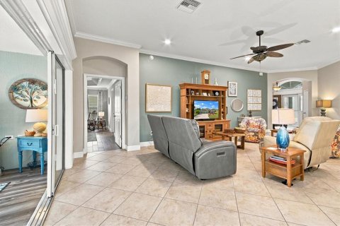Casa en venta en The Villages, Florida, 3 dormitorios, 187.11 m2 № 2387336 - foto 20