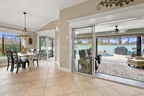 Casa en venta en The Villages, Florida, 3 dormitorios, 187.11 m2 № 2387336 - foto 16