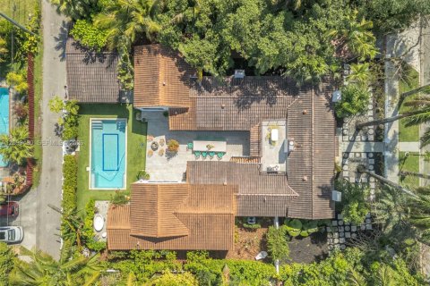 Villa ou maison à vendre à Hollywood, Floride: 4 chambres, 362.32 m2 № 2397799 - photo 6