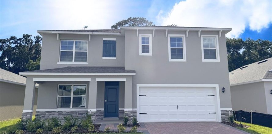 Casa en Apopka, Florida 5 dormitorios, 241.64 m2 № 2383924