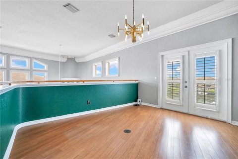 House in Apollo Beach, Florida 4 bedrooms, 301.1 sq.m. № 2206325 - photo 23