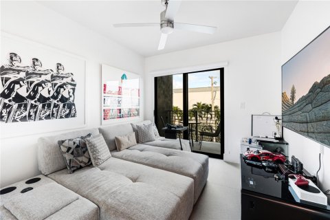 Снять в аренду таунхаус в Ки-Бискейн, Флорида 4 спальни, 188.59м2, № 2027293 - фото 16