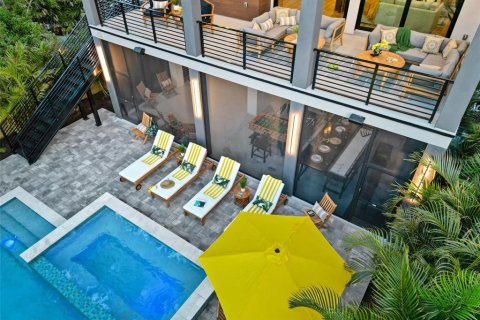 Купить виллу или дом в Тампа, Флорида 9 комнат, 325.16м2, № 2149079 - фото 21