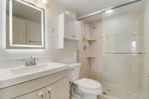 Copropriété à vendre à West Palm Beach, Floride: 2 chambres, 98.85 m2 № 2176976 - photo 22
