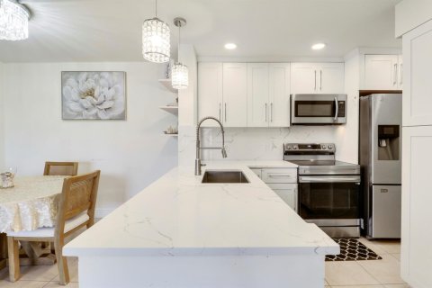 Copropriété à vendre à West Palm Beach, Floride: 2 chambres, 98.85 m2 № 2176976 - photo 16