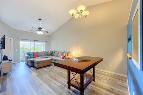 Condominio en venta en Altamonte Springs, Florida, 2 dormitorios, 104.7 m2 № 2231849 - foto 19