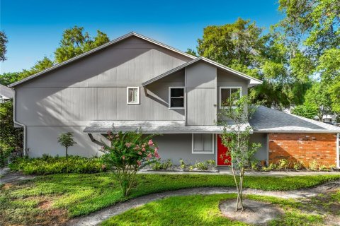 Condominio en venta en Altamonte Springs, Florida, 2 dormitorios, 104.7 m2 № 2231849 - foto 4