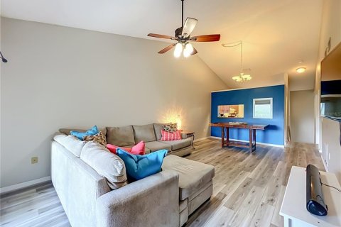 Condominio en venta en Altamonte Springs, Florida, 2 dormitorios, 104.7 m2 № 2231849 - foto 25