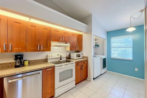 Condominio en venta en Altamonte Springs, Florida, 2 dormitorios, 104.7 m2 № 2231849 - foto 13