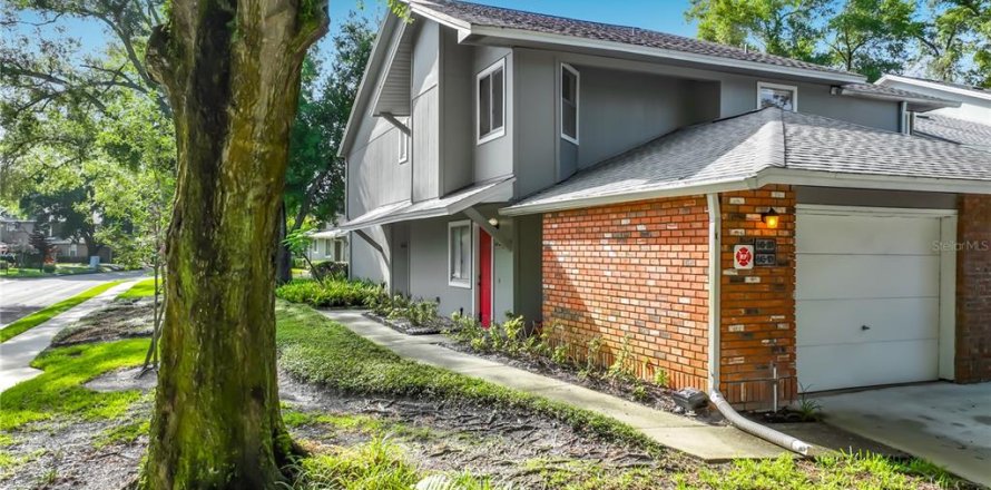Condominio en Altamonte Springs, Florida, 2 dormitorios  № 2231849