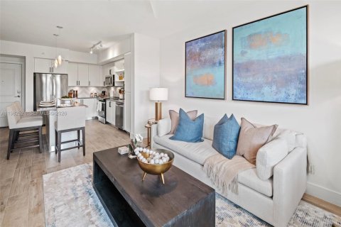 Снять в аренду квартиру в Купер-Сити, Флорида 1 спальня, 82.78м2, № 2050800 - фото 3