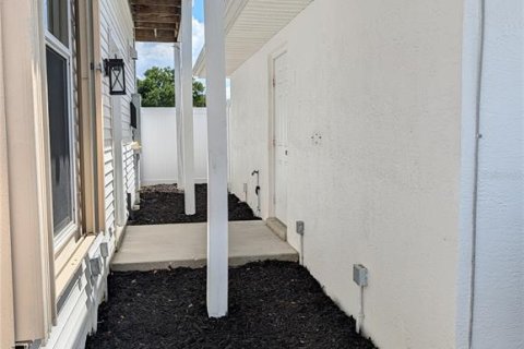 Villa ou maison à vendre à Clermont, Floride: 2 chambres, 167.22 m2 № 2216303 - photo 17