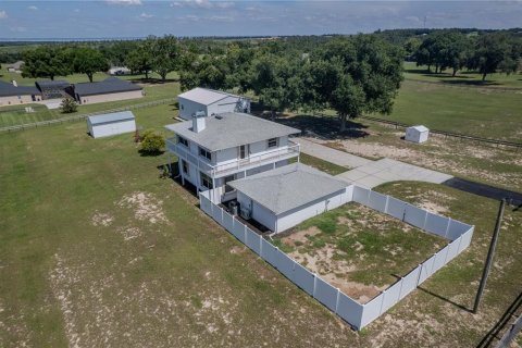Villa ou maison à vendre à Clermont, Floride: 2 chambres, 167.22 m2 № 2216303 - photo 2