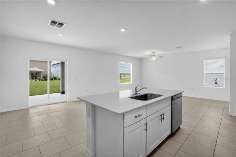 Villa ou maison à vendre à Parrish, Floride: 4 chambres, 174.1 m2 № 2429070 - photo 6
