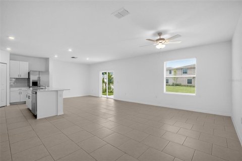 Villa ou maison à vendre à Parrish, Floride: 4 chambres, 174.1 m2 № 2429070 - photo 3