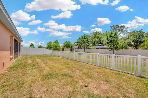 Casa en alquiler en Seffner, Florida, 3 dormitorios, 190.08 m2 № 1818010 - foto 30