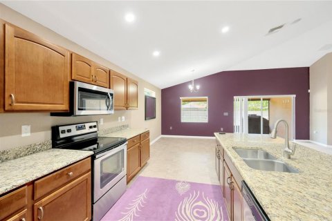 Casa en alquiler en Seffner, Florida, 3 dormitorios, 190.08 m2 № 1818010 - foto 9