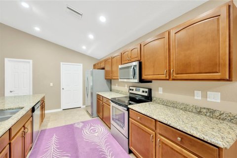 Casa en alquiler en Seffner, Florida, 3 dormitorios, 190.08 m2 № 1818010 - foto 8