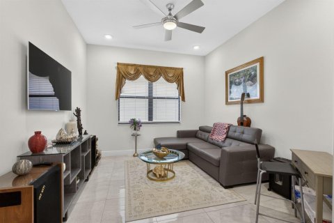 Villa ou maison à vendre à Westlake, Floride: 3 chambres, 214.7 m2 № 2249629 - photo 14
