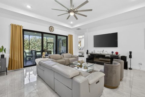 Villa ou maison à vendre à Westlake, Floride: 3 chambres, 214.7 m2 № 2249629 - photo 4