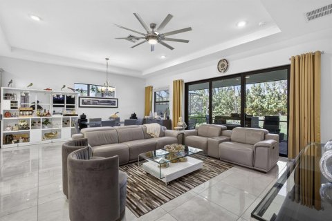 Villa ou maison à vendre à Westlake, Floride: 3 chambres, 214.7 m2 № 2249629 - photo 2
