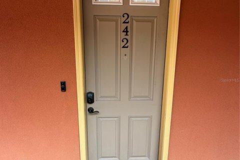 Copropriété à vendre à Gainesville, Floride: 2 chambres, 79.9 m2 № 2388921 - photo 2