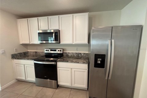 Casa en alquiler en Ocala, Florida, 3 dormitorios, 155.15 m2 № 1747642 - foto 10