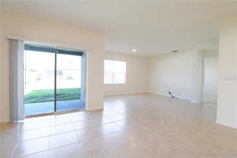 Villa ou maison à louer à Lake Wales, Floride: 4 chambres, 169.83 m2 № 2360405 - photo 10
