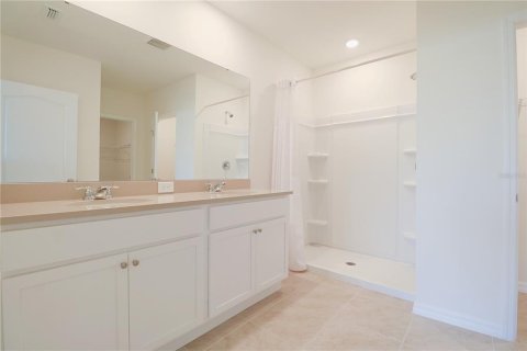 Villa ou maison à louer à Lake Wales, Floride: 4 chambres, 169.83 m2 № 2360405 - photo 13