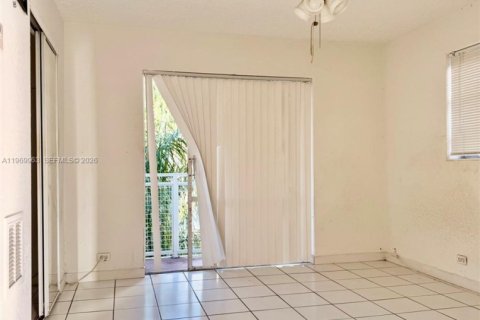 Copropriété à louer à Miami, Floride: 1 chambre, 42.74 m2 № 2030772 - photo 8