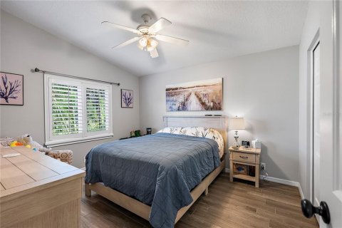 Casa en alquiler en Tarpon Springs, Florida, 5 dormitorios, 308.44 m2 № 1795796 - foto 30