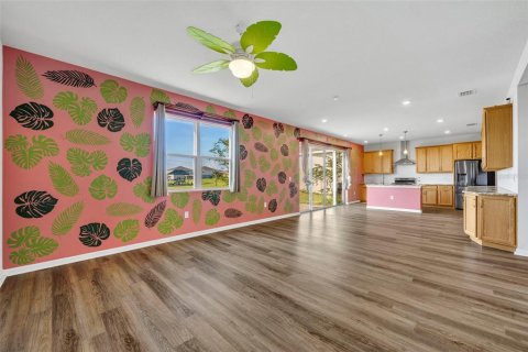 House in Davenport, Florida 6 bedrooms, 288.55 sq.m. № 1904679 - photo 6