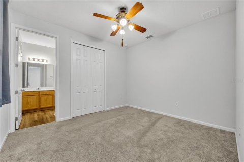 House in Davenport, Florida 6 bedrooms, 288.55 sq.m. № 1904679 - photo 21