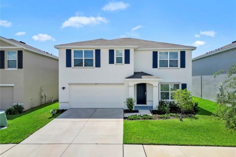 House in Wimauma, Florida 5 bedrooms, 248.42 sq.m. № 2211602