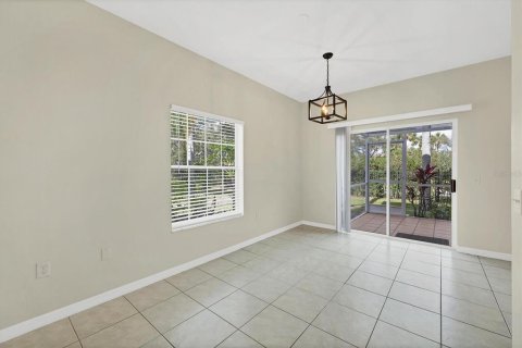 Townhouse in Bradenton, Florida 2 bedrooms, 108.51 sq.m. № 1543063 - photo 5
