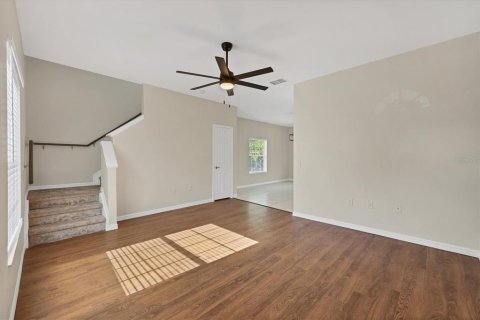 Townhouse in Bradenton, Florida 2 bedrooms, 108.51 sq.m. № 1543063 - photo 11