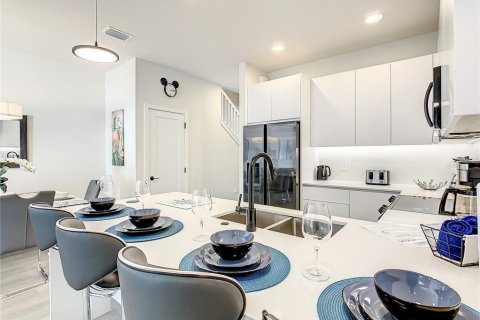 Купить таунхаус в Клермон, Флорида 6 комнат, 172.05м2, № 1717379 - фото 16