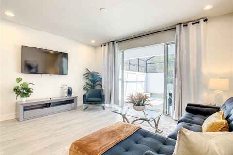 Купить таунхаус в Клермон, Флорида 6 комнат, 172.05м2, № 1717379 - фото 26