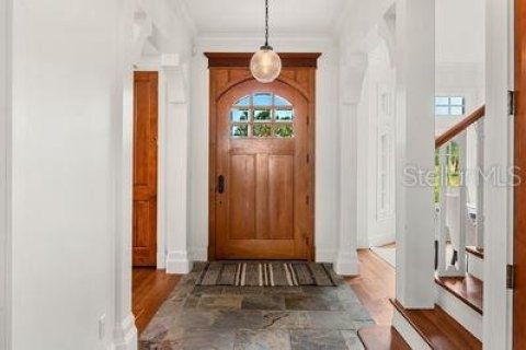 House in Merrit Island, Florida 5 bedrooms, 379.88 sq.m. № 1743254 - photo 5