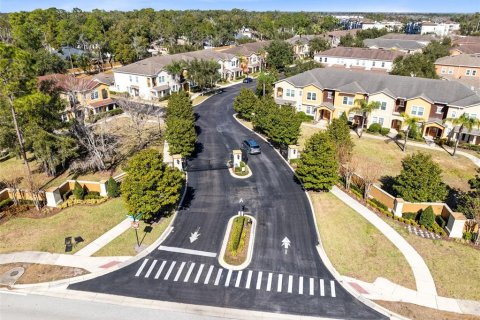 Townhouse in Sanford, Florida 2 bedrooms, 177.63 sq.m. № 2299547 - photo 29