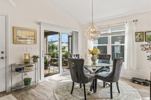 Casa en venta en The Villages, Florida, 2 dormitorios, 117.61 m2 № 2386630 - foto 8