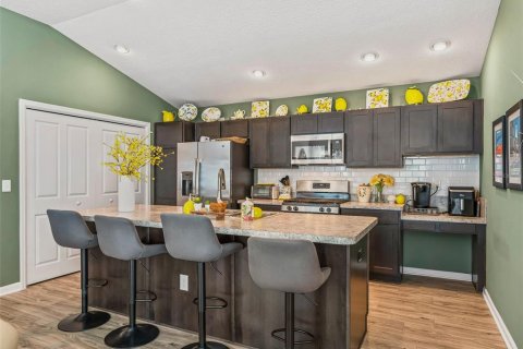 Casa en venta en The Villages, Florida, 2 dormitorios, 117.61 m2 № 2386630 - foto 16
