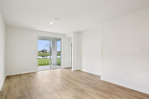 Villa ou maison à vendre à Nokomis, Floride: 3 chambres, 117.89 m2 № 2116261 - photo 2
