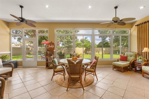 Villa ou maison à vendre à Orlando, Floride: 3 chambres, 252.23 m2 № 2408746 - photo 22