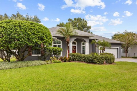Villa ou maison à vendre à Orlando, Floride: 3 chambres, 252.23 m2 № 2408746 - photo 2