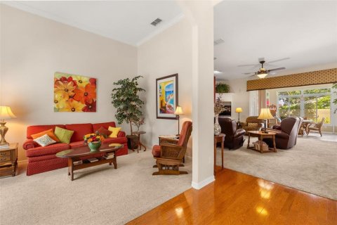 Villa ou maison à vendre à Orlando, Floride: 3 chambres, 252.23 m2 № 2408746 - photo 5