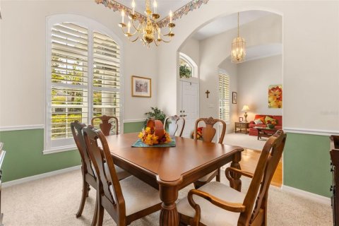 Villa ou maison à vendre à Orlando, Floride: 3 chambres, 252.23 m2 № 2408746 - photo 12