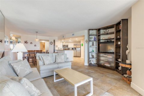 Copropriété à vendre à New Smyrna Beach, Floride: 2 chambres, 112.69 m2 № 2102715 - photo 11